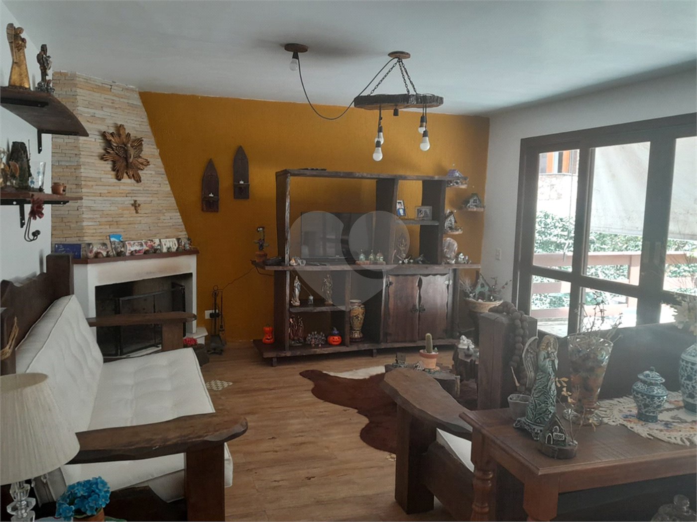 Sobrado à venda com 6 quartos, sendo 3 suítes, em Rolinópolis, São Paulo, SP
