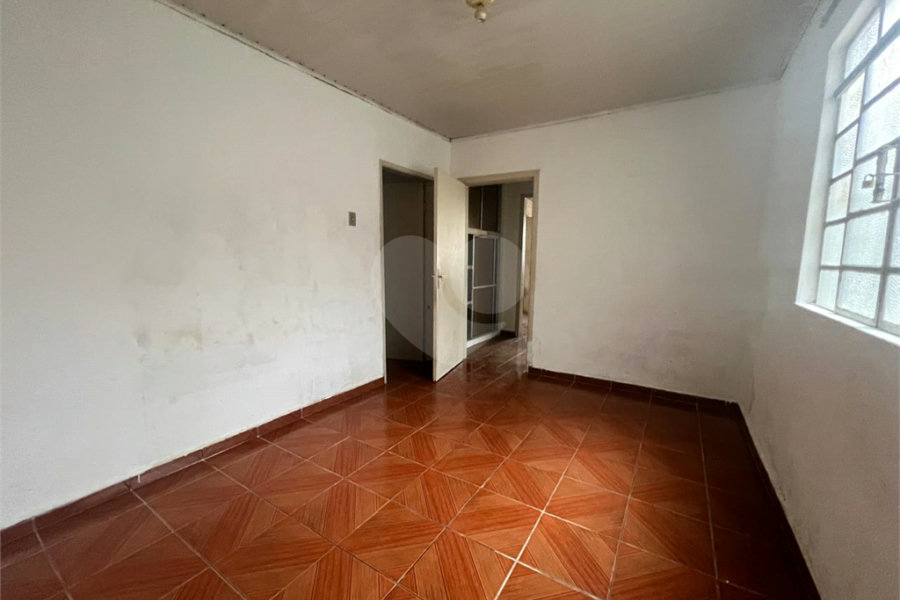 Casa à venda com 2 quartos em Vila Guarani, São Paulo, SP