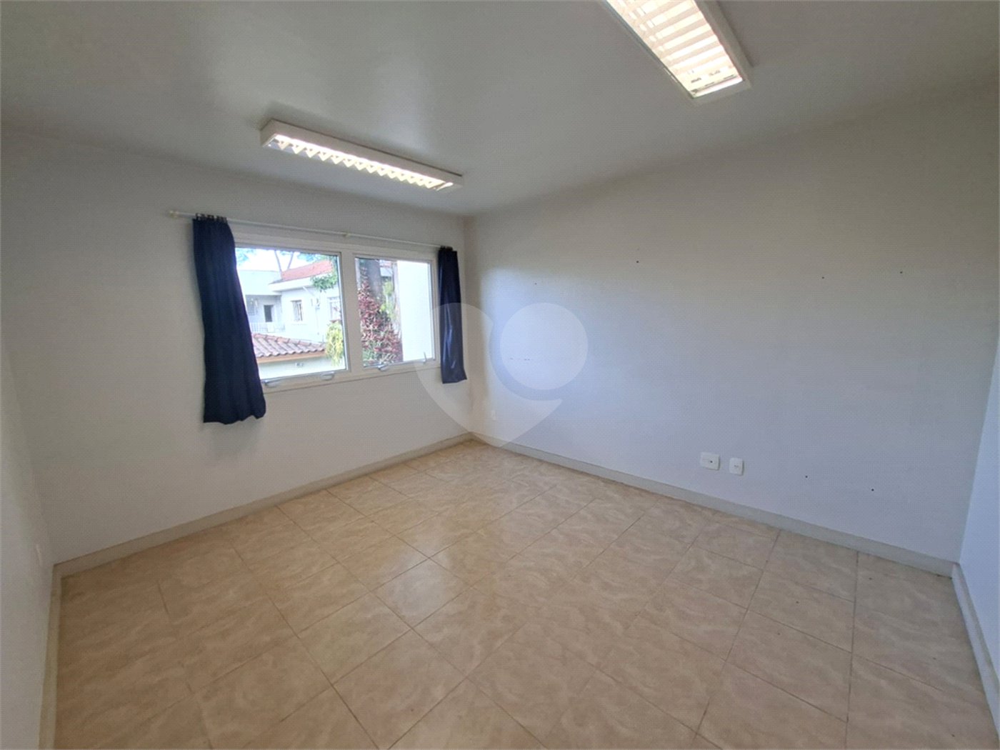 Casa à venda com 2 quartos, sendo 1 suíte, em Planalto Paulista, São Paulo, SP