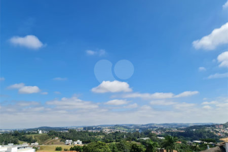 Casa à venda ou para alugar com 4 suítes no condomínio Residencial Jardim Primavera, Louveira - SP