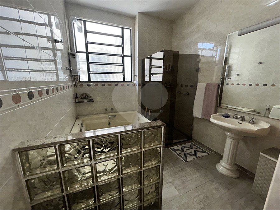 Cobertura à venda com 4 quartos, sendo 1 suíte,  em Rio Comprido, Rio de Janeiro, RJ