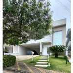 Casa à venda com 3 suítes no condomínio Reserva da Mata, Vinhedo - SP