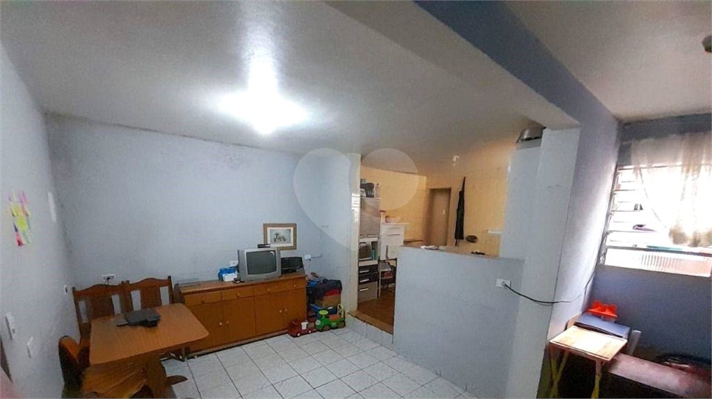 Sobrado à venda com 4 quartos em Vila Firmiano Pinto, São Paulo, SP