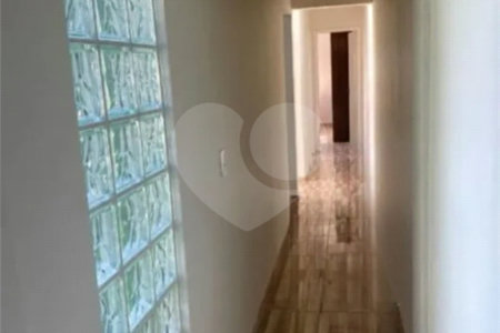 Sobrado à venda com 3 quartos em Vila Campestre, São Paulo, SP