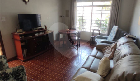 Casa à venda com 3 quartos, sendo 1 suíte,  em Vila Rosália, Guarulhos, SP