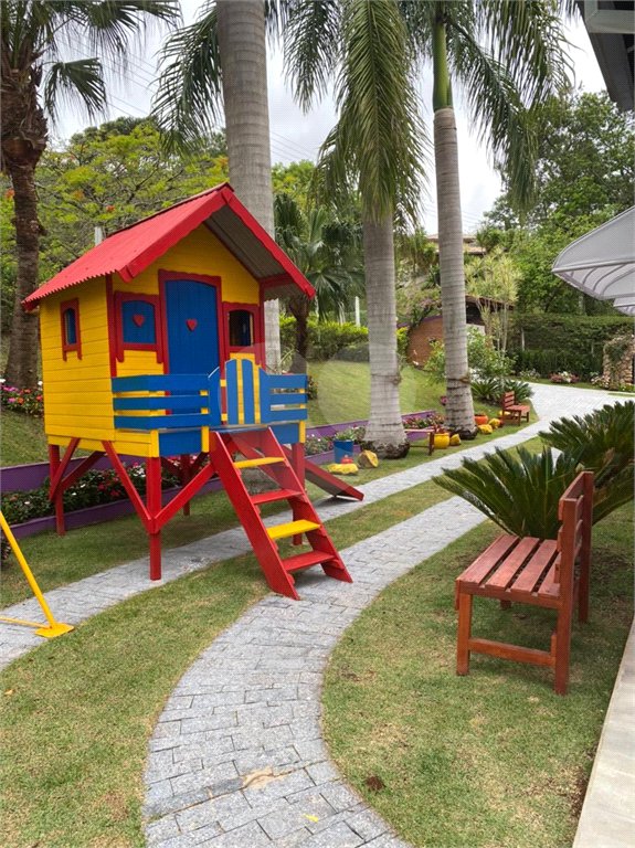 Casa à venda com 7 suítes no condomínio Capela do Barreiro, Itatiba - SP
