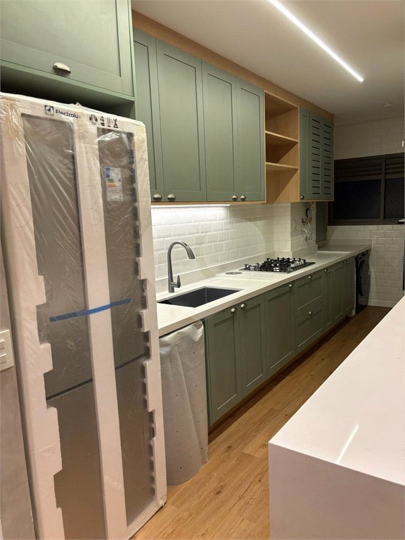 Apartamento à venda com 3 suítes em Parada Inglesa, São Paulo, SP