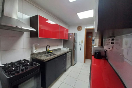 Apartamento com 2 dormitórios à venda, 97 m² por R$ 1.360.000,00 - Gonzaga - Santos/SP