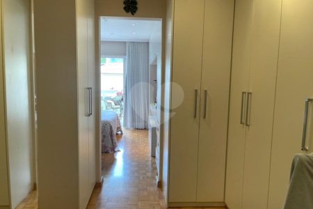 Casa à venda com 4 suítes no condomínio Conjunto Residencial São Benedito, São Paulo - SP