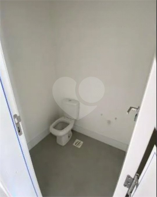 Apartamento à venda com 4 suítes em Meia Praia, Itapema, SC