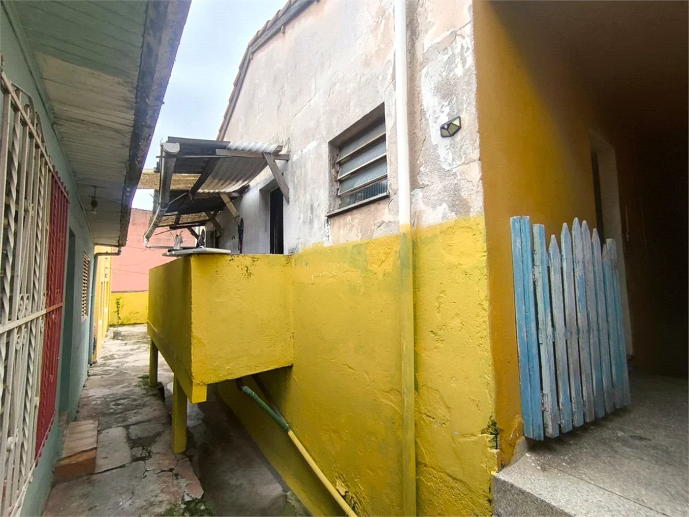 Sobrado à venda com 5 quartos, sendo 2 suítes, em Jardim Monte Kemel, São Paulo, SP