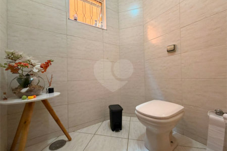 Sobrado à venda com 3 quartos, sendo 1 suíte, em Jardim Califórnia, Sorocaba, SP