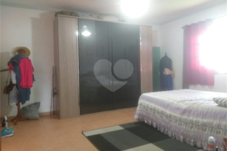 Chácara à venda com 3 quartos, sendo 1 suíte, em Colinas de Indaiatuba, Indaiatuba, SP