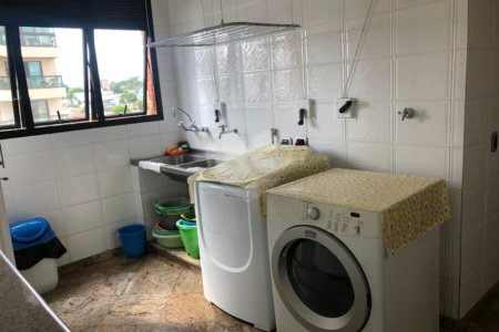 Apartamento à venda com 4 suítes em Vila Oliveira, Mogi das Cruzes, SP