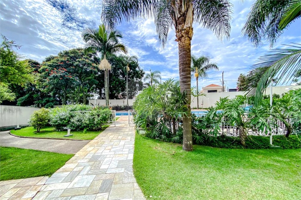 Apartamento à venda com 3 quartos, sendo 1 suíte, em Vila Oratório, São Paulo, SP
