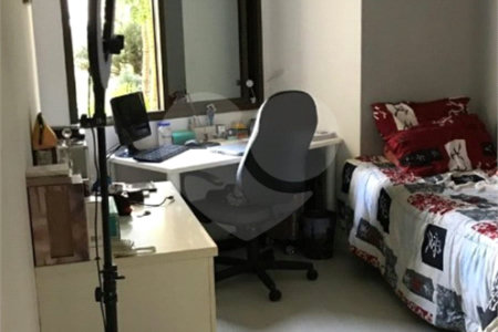 Apartamento à venda com 4 quartos, sendo 2 suítes, em Vila Olímpia, São Paulo, SP