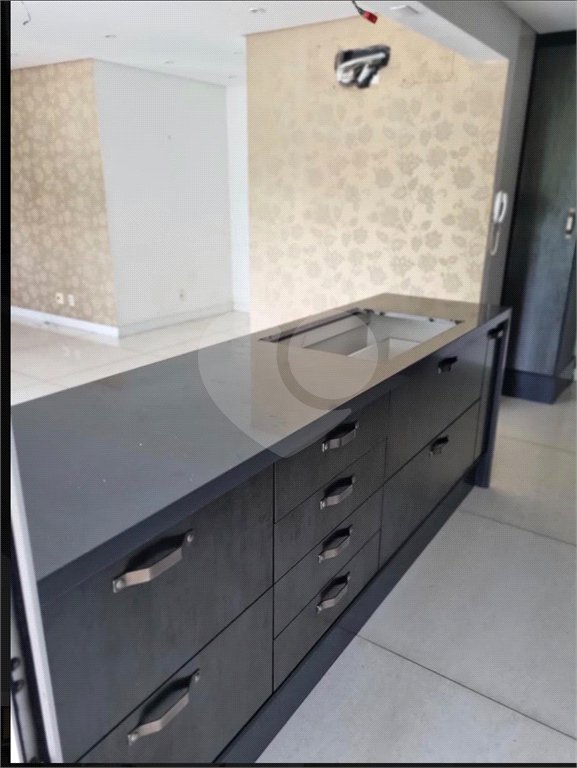 Apartamento à venda com 3 suítes em Várzea da Barra Funda, São Paulo, SP