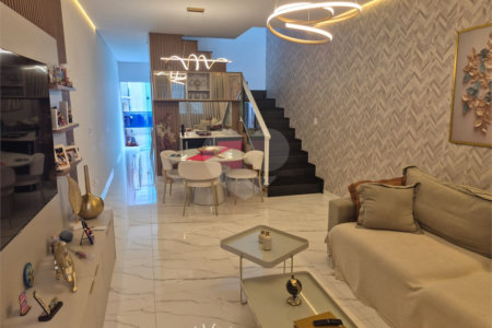 Casa à venda com 3 suítes em Tucuruvi, São Paulo, SP