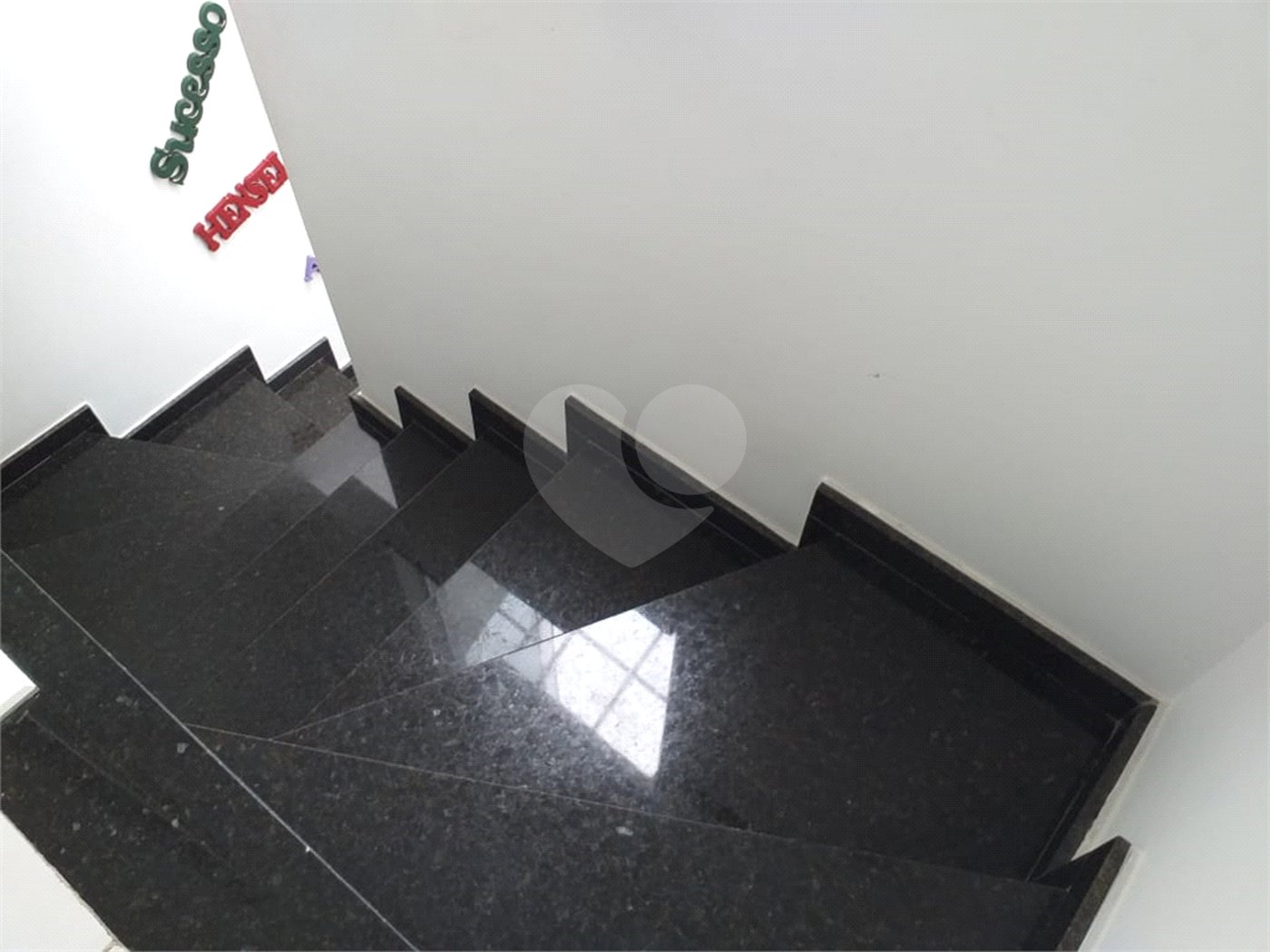 Sobrado à venda com 3 quartos, sendo 1 suíte, em Vila Mazzei, São Paulo, SP