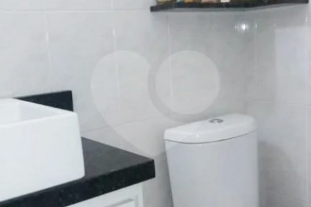 Lindo Sobrado em Condomínio