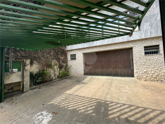 Sobrado à venda com 4 quartos, sendo 1 suíte,  em Vila Guilherme, São Paulo, SP