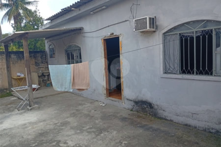 Casa à venda com 3 quartos em Paciência, Rio de Janeiro, RJ