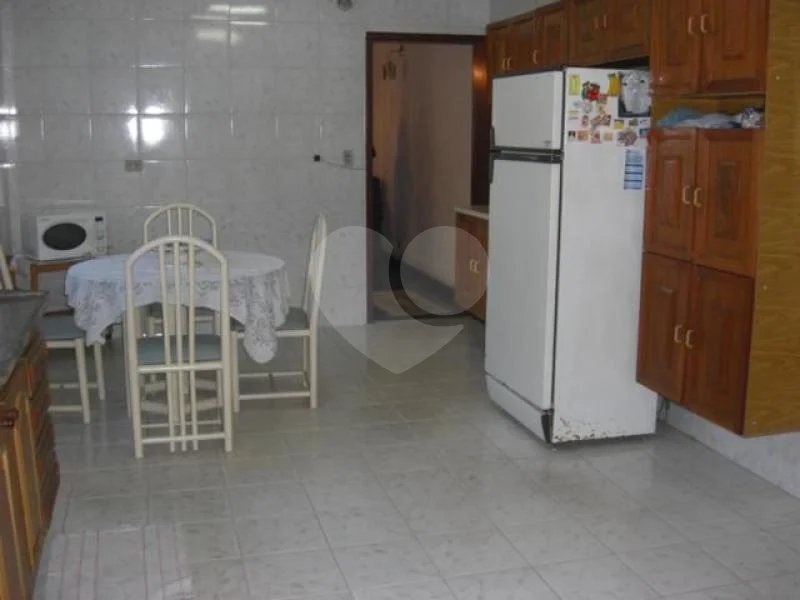 Sobrado à venda com 3 quartos, sendo 1 suíte, em Parque Vitória, São Paulo, SP