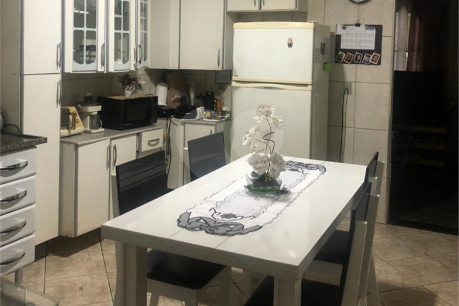 Casa à venda com 2 quartos em Jardim Dourado, Guarulhos, SP