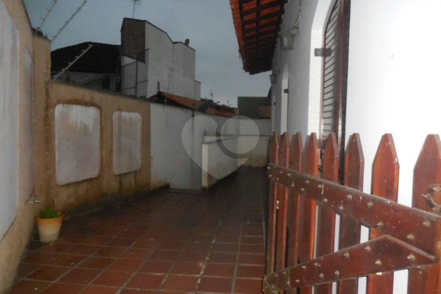 Casa à venda com 3 quartos, sendo 1 suíte, em Piraporinha, Diadema, SP