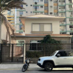Casa com 4 dormitórios para alugar, 335 m² por R$ 21.181,12 - Gonzaga - Santos/SP