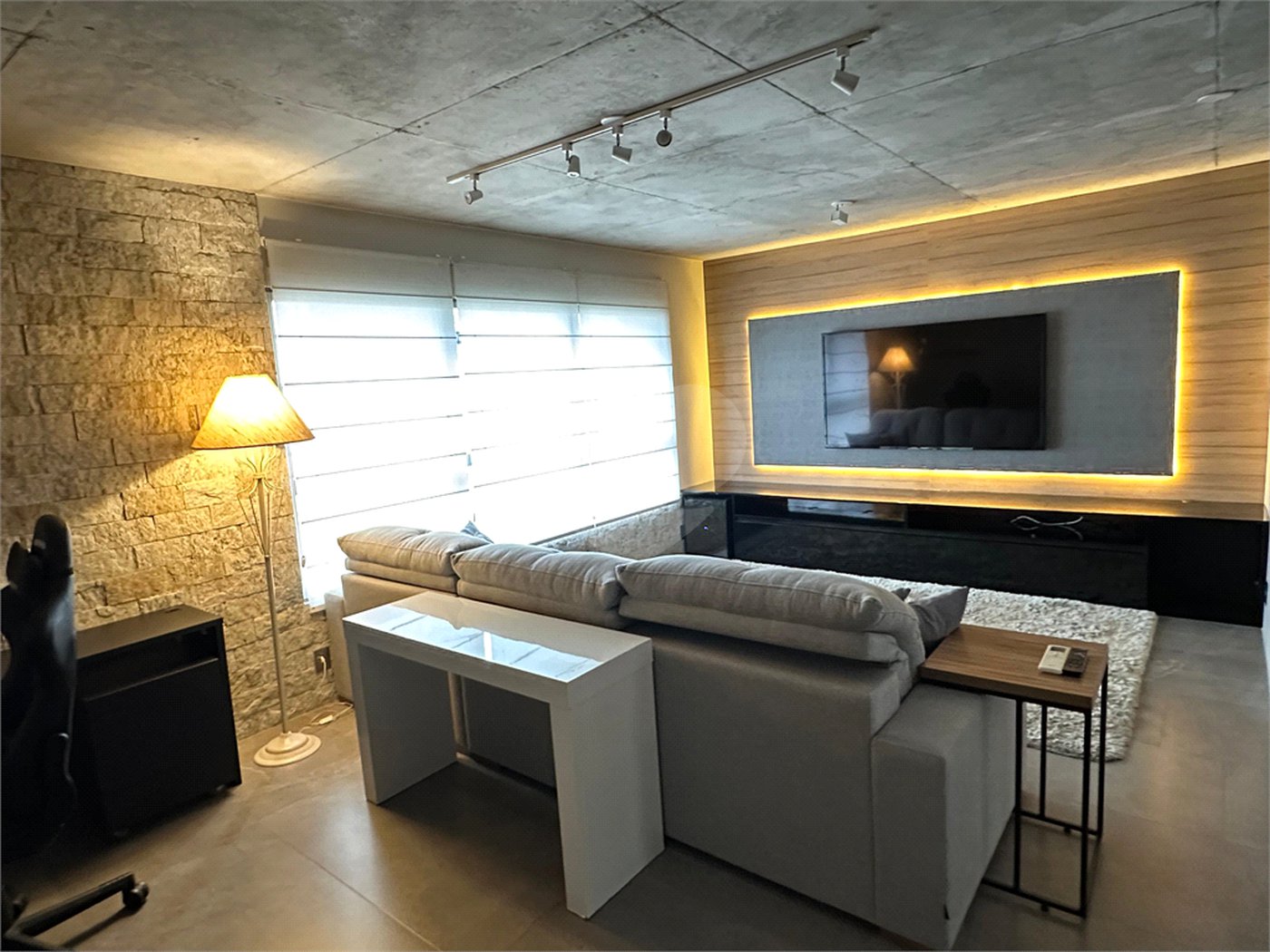 Apartamento à venda ou para alugar com 1 quarto em Cidade Monções, São Paulo, SP