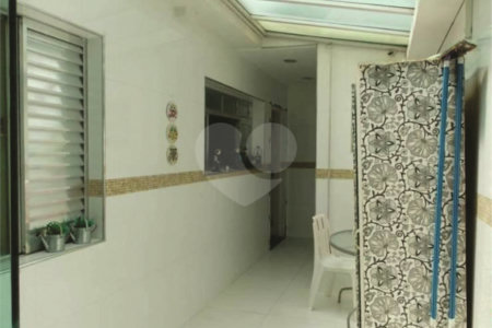 Sobrado à venda com 3 quartos, sendo 1 suíte,  em Vila Maria Alta, São Paulo, SP