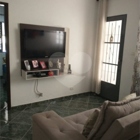 Casa Térrea à venda com 2 quartos em Jardim Santo Antônio, Salto, SP