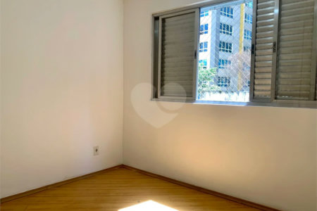 Excelente oportunidade! Paraíso 125m², 3dormitórios sendo 1 suíte, 1 vaga.