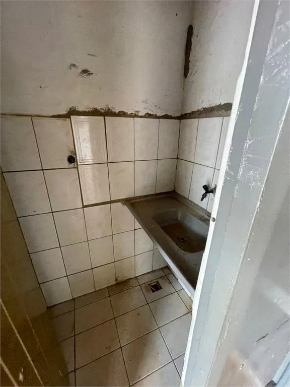 Sala para alugar no Centro, Balsas, MA