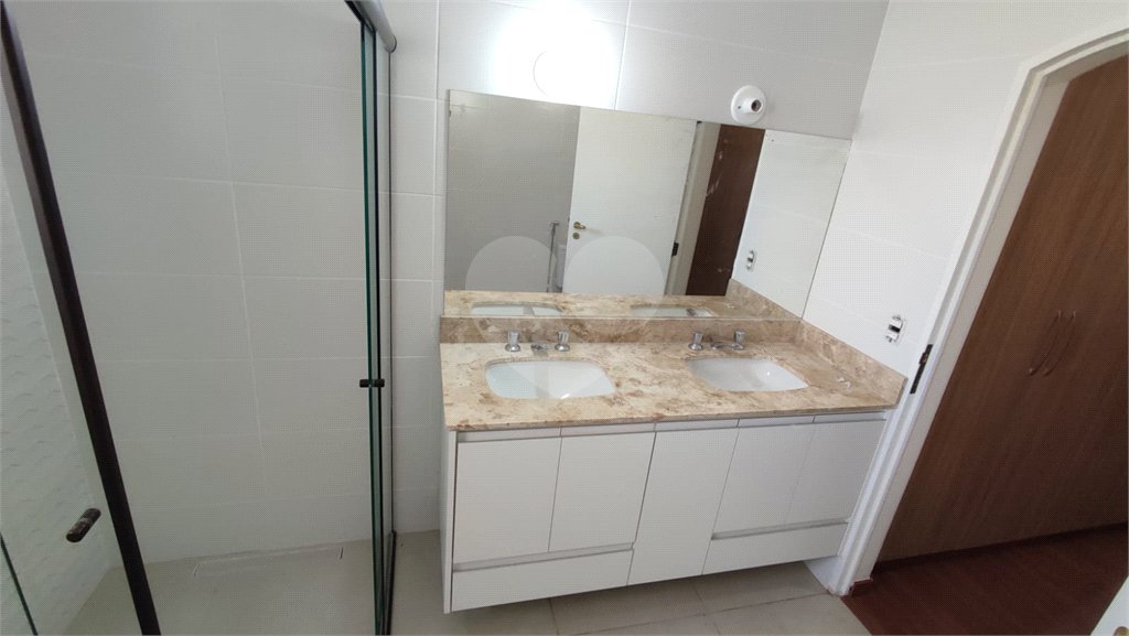 Apartamento de 3 dormitórios à Venda - Jardim Bethânia