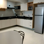 Apartamento à venda com 1 suíte em Caiçara, Praia Grande, SP