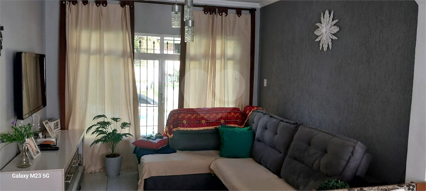 Chácara à venda com 3 quartos em Lavras, Mairiporã, SP