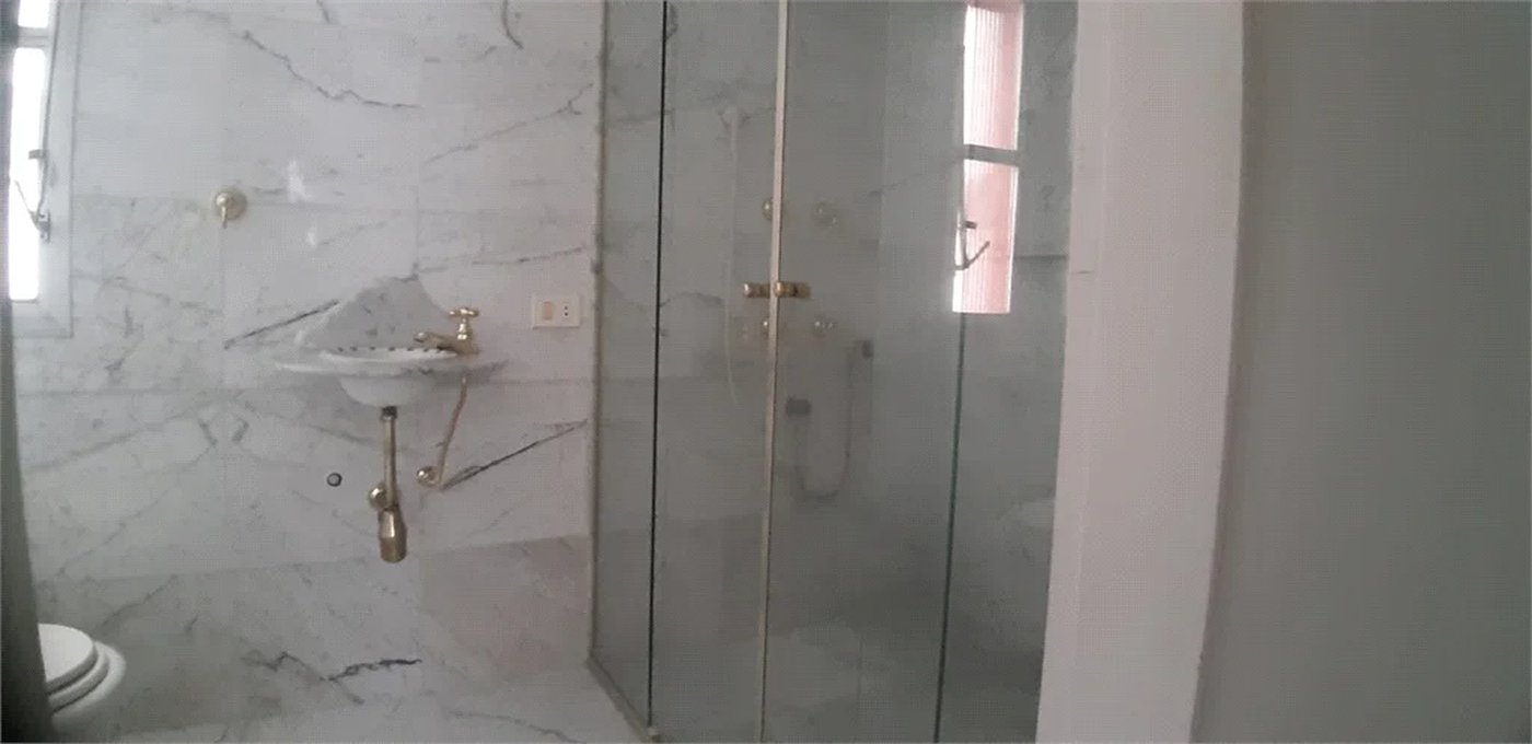 Apartamento à venda com 3 quartos, sendo 1 suíte, em Pinheiros, São Paulo, SP
