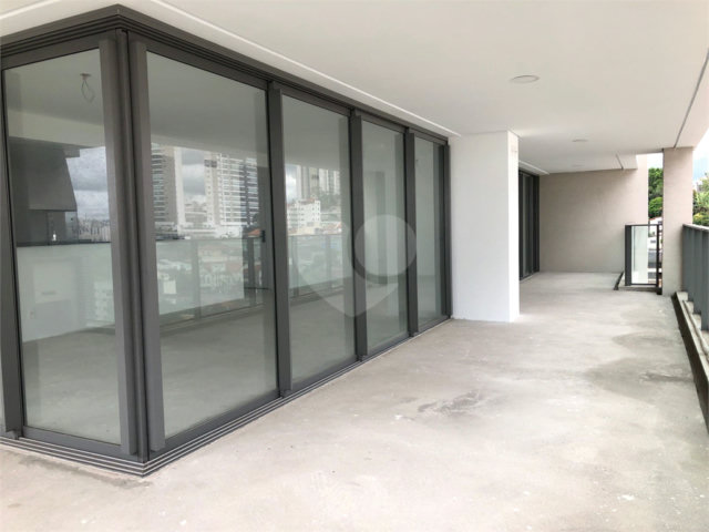 Apartamento à venda com 4 suítes em Santana, São Paulo, SP
