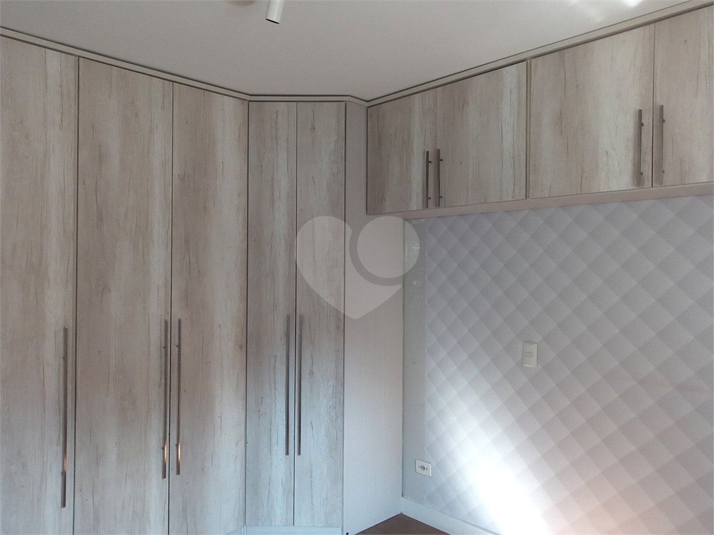 Sobrado à venda com 3 quartos, sendo 1 suíte, em Jardim Japão, São Paulo, SP