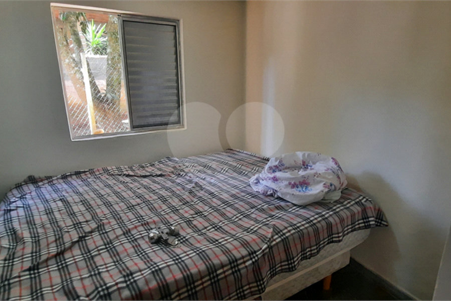 Casa à venda com 3 quartos, sendo 2 suítes, no condomínio Sausalito, Mairiporã - SP