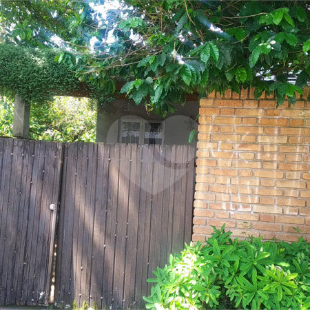 Sobrado à venda com 3 quartos em Vila Cordeiro, São Paulo, SP