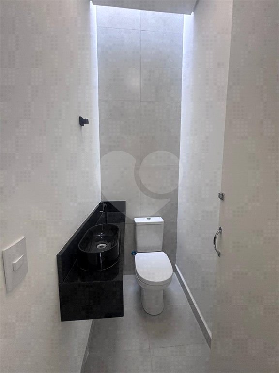 Casa à venda com 3 suítes no condomínio Campos do Conde I e II, Sorocaba - SP
