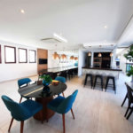 Apartamento Residencial à venda, Pitangueiras, Guarujá - AP0136.