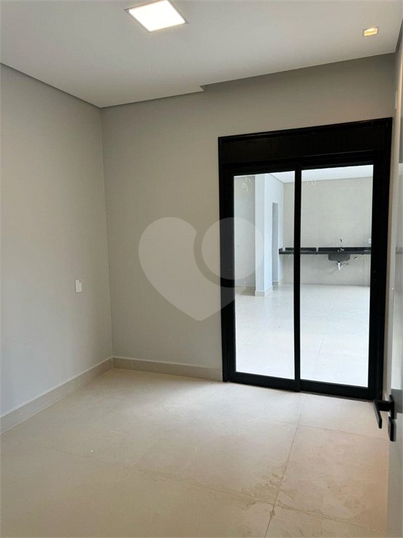 Casa à venda com 3 suítes no condomínio Jardim Residencial Dona Maria Candida, Indaiatuba - SP