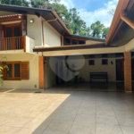 Casa à venda com 4 quartos, sendo 2 suítes,  no condomínio Chacara Marques, Santana de Parnaíba - SP