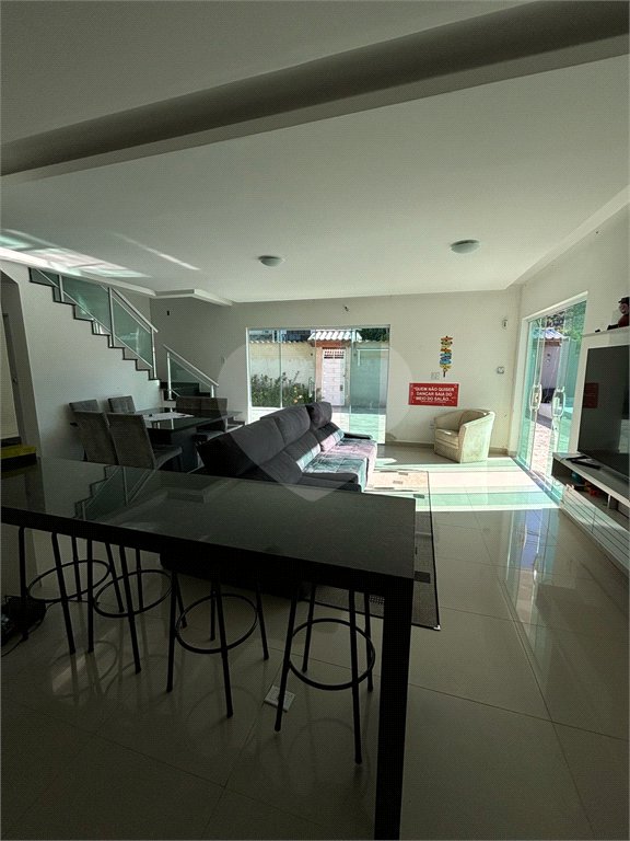 Casa à venda com 4 quartos, sendo 3 suítes,  em Tucuns, Armação dos Búzios, RJ