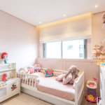 Apartamento à venda com 4 quartos, sendo 3 suítes,  em Jardim das Acácias, São Paulo, SP