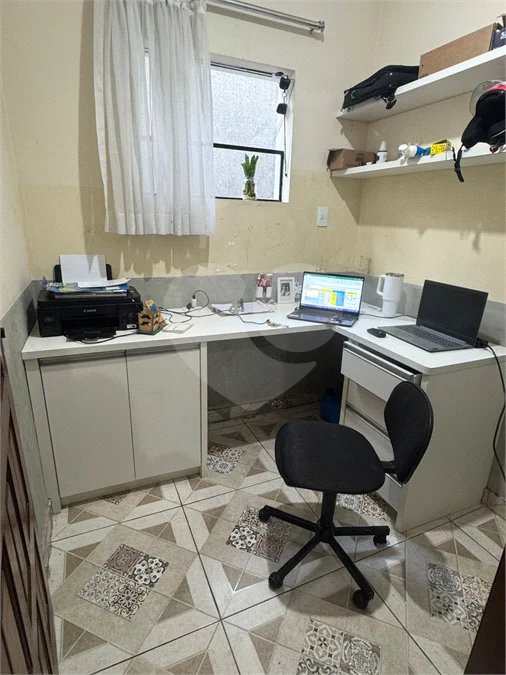 Sobrado com 3 quartos 1 suíte e 6 vagas de garagem no Jardim Guapira